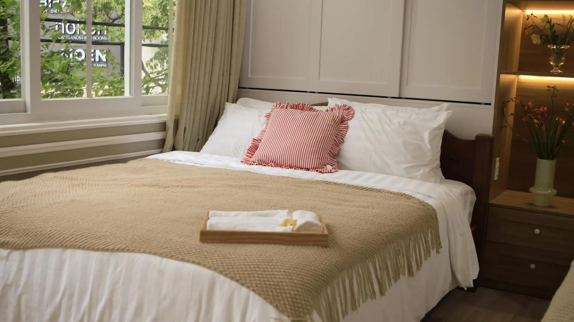 Camellia Full House Hotel Da Nang 0*,  Vietnam